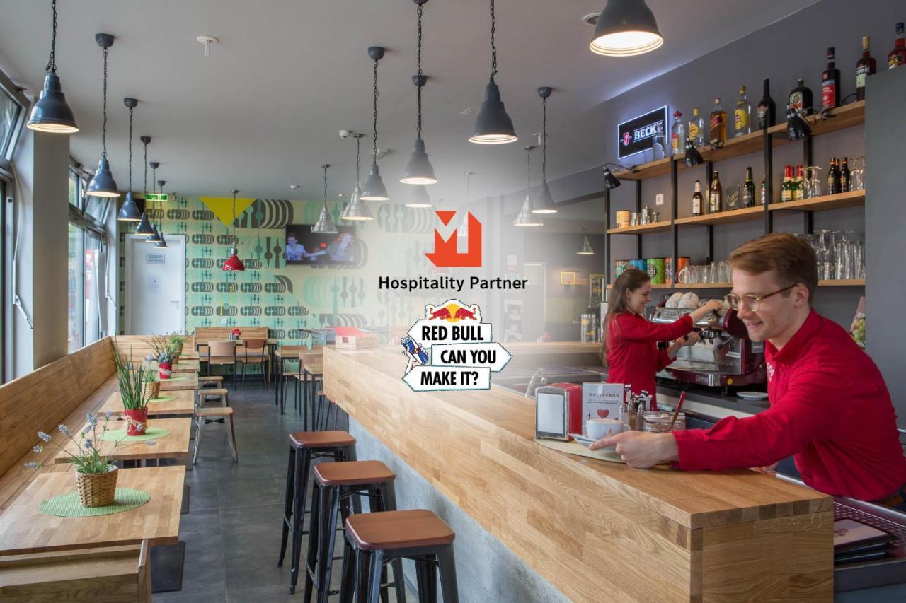 Meininger Hotel Berlin Alexanderplatz Екстериор снимка